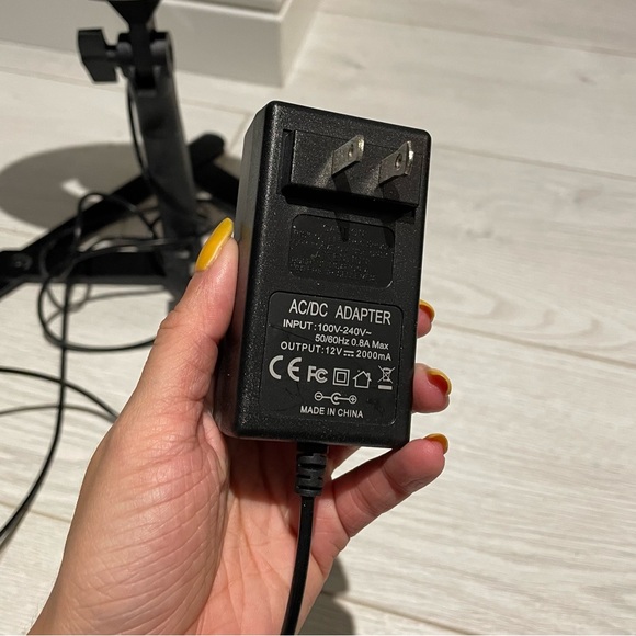 Dimmable Desktop LED Ring Light - Picture 6 of 7